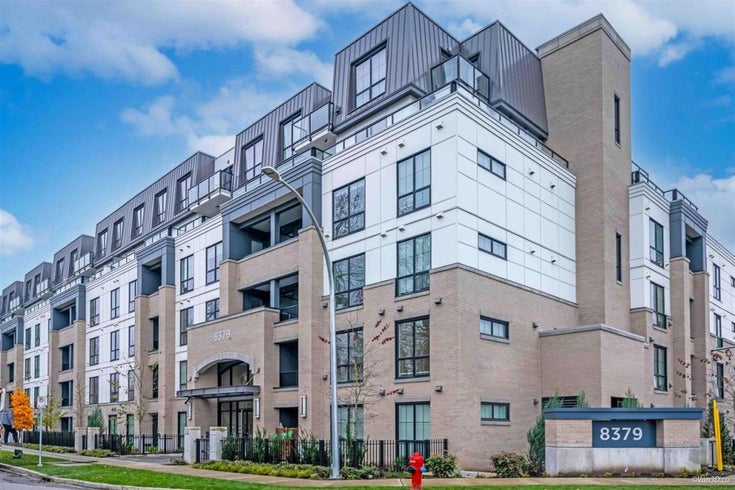 Latimer Village   --   8379 201 St - Langley/Willoughby Heights