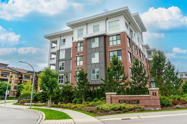 Union Park   --   8150 207 St - Langley/Willoughby Heights