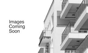 Focus   --   8174 208 St - Langley/Willoughby Heights