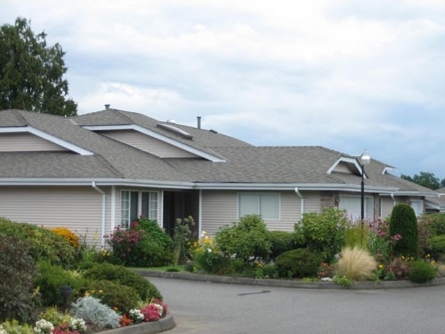 Meadowbrook Estates   --   5051 203 St - Langley/Langley City