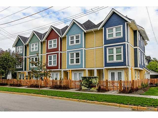 Michaud Mews   --   5488 201a St - Langley/Langley City