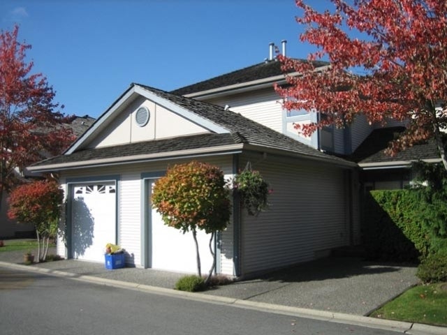 Summerhill Gate   --   4725 221 St - Langley/Murrayville