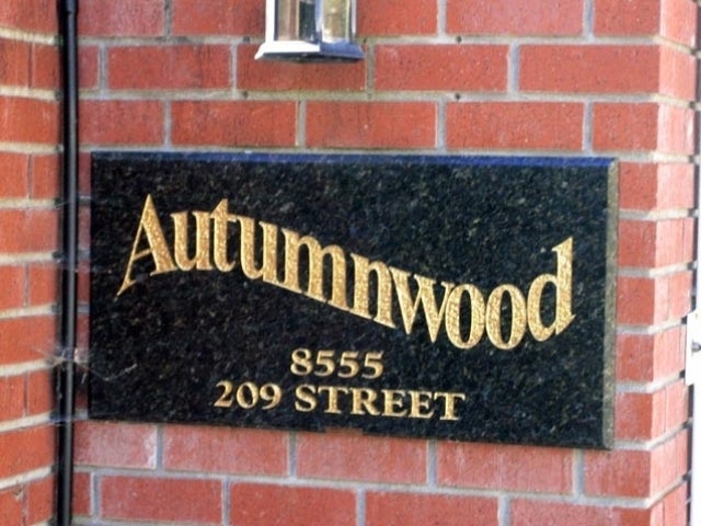 Autumn Wood   --   8555 209 St - Langley/Walnut Grove
