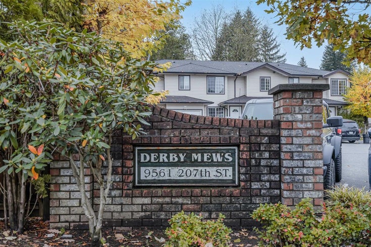 Derby Mews   --   9561 207 St - Langley/Walnut Grove
