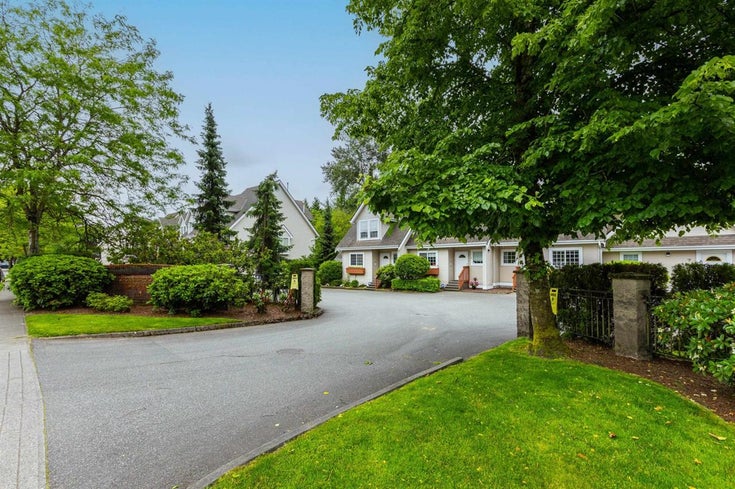 Cranbrook Court   --   19948 Willoughby Wy - Langley/Willoughby Heights