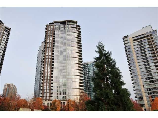 TWO PARK WEST   --   583 BEACH CR - Vancouver West/Yaletown #1