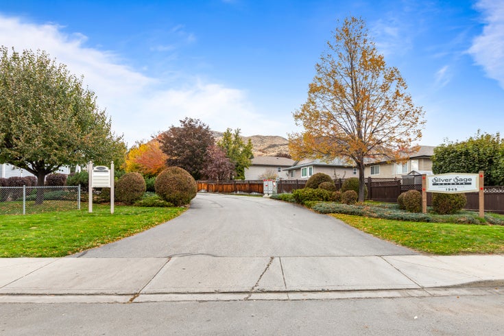 SILVER SAGE HEIGHTS   --   1945 Grasslands Blvd - British Columbia/Kamloops