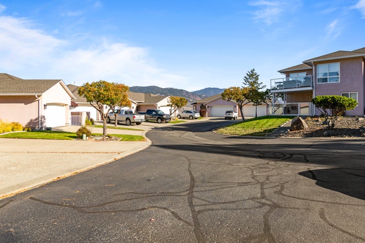 NECHAKO VIEW ESTATES   --   2630 Nechako Dr - British Columbia/Kamloops