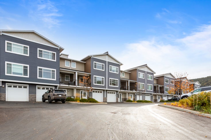 COPPERHEAD CORNER   --   1711 Copperhead Dr - British Columbia/Kamloops