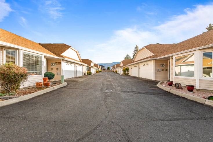 ORCHARD VILLAGE   --   1195 14th St - British Columbia/Kamloops