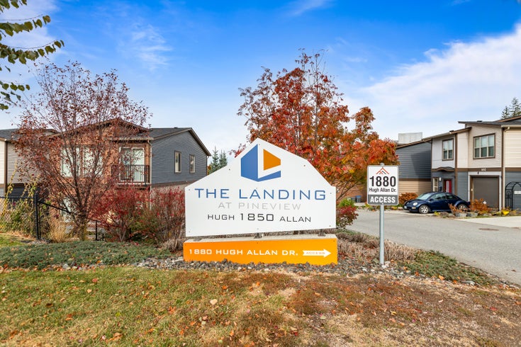 THE LANDING AT PINEVIEW VALLEY   --   1850 Hugh Allan Dr - British Columbia/Kamloops
