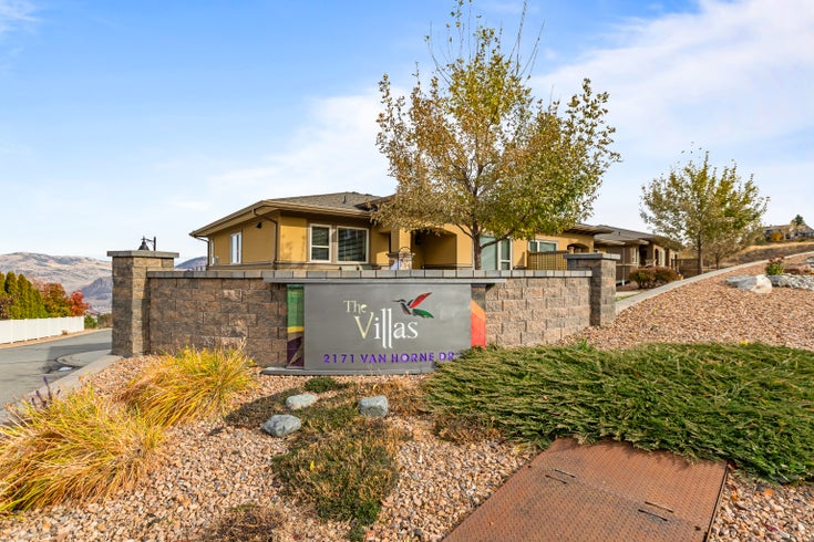 THE VILLAS ON VAN HORNE   --   2171 Van Horne Dr - British Columbia/Kamloops
