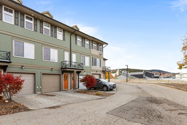 1970 BRAEVIEW PLACE   --   1970 Braeview Pl - British Columbia/Kamloops