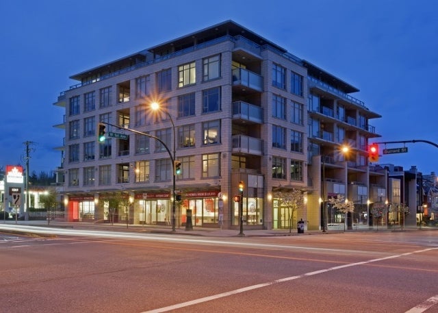 First On First   --   1818 West 1st Avenue  - Vancouver West/Kitsilano #1