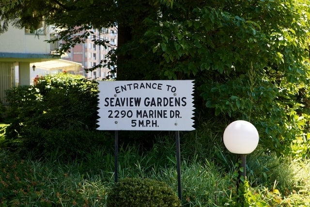 Seaview Garden Estates   --   2290 MARINE DR - West Vancouver/Dundarave #1