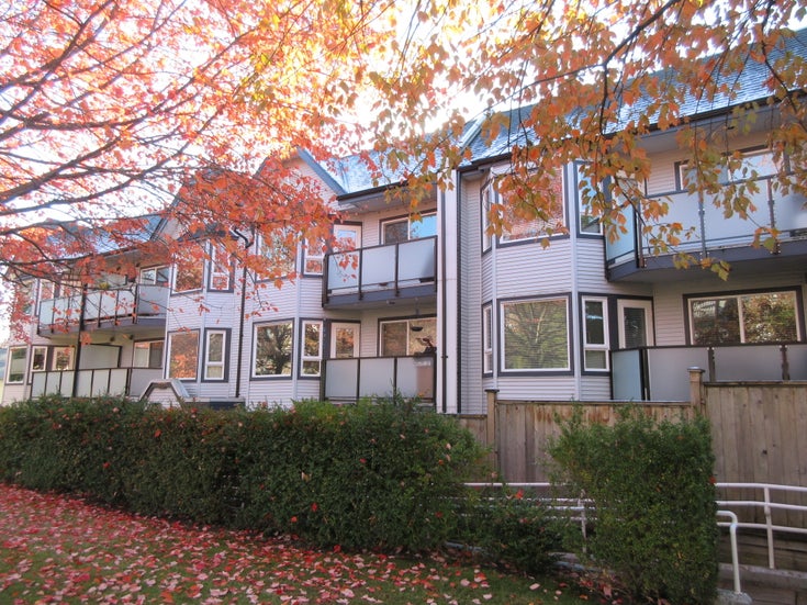 Dunbarton Manor   --   315 E 3RD ST - North Vancouver/Lower Lonsdale #1