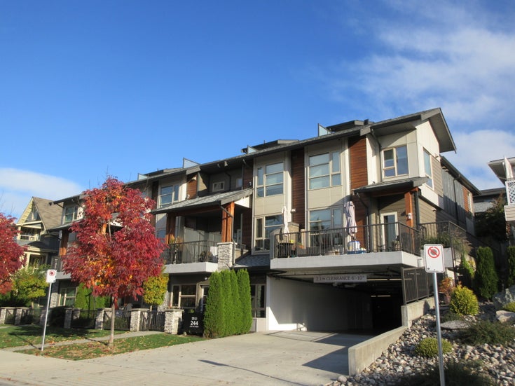 Kings Walk    --   244 E 5TH ST - North Vancouver/Lower Lonsdale #1