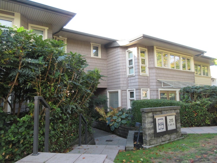 Orchard Terrace   --   215 E 4TH ST - North Vancouver/Lower Lonsdale #1
