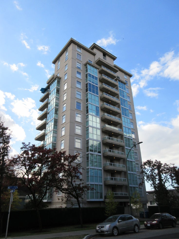 Camelia    --    567 LONSDALE AV - North Vancouver/Lower Lonsdale #1