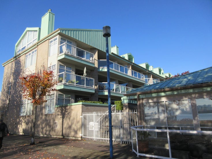 Harbourview Park   --    33 Chesterfield PL - North Vancouver/Lower Lonsdale #1