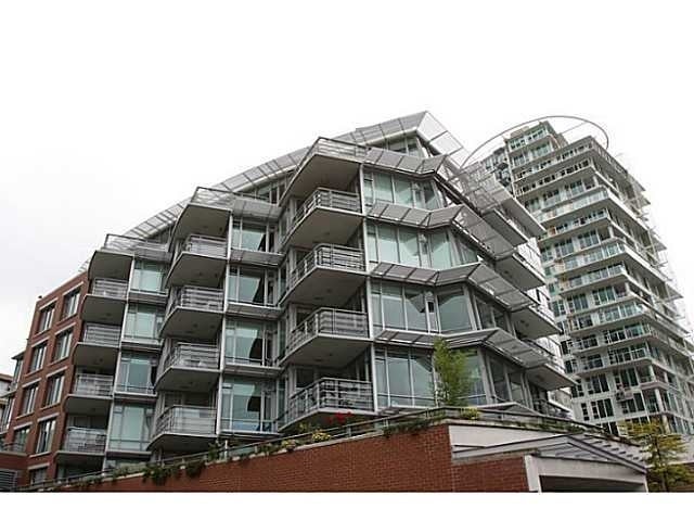 02   --   1762 Davie Street - Vancouver West/Downtown VW