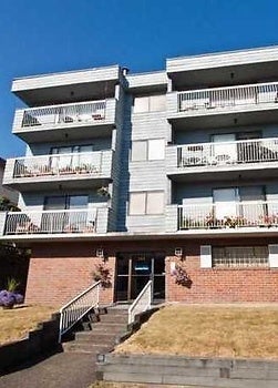 Seaview Place   --   264 W 2 ST - North Vancouver/Lower Lonsdale #1