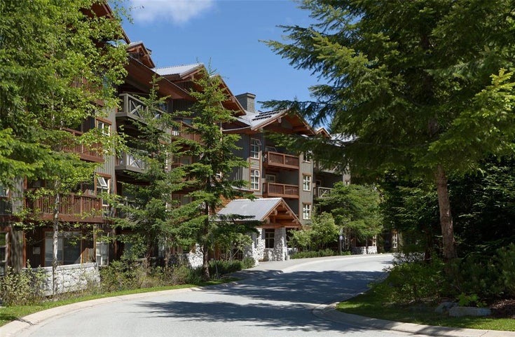 Lost Lake Lodge   --   4660 BLACKCOMB WY - Whistler/Benchlands #1