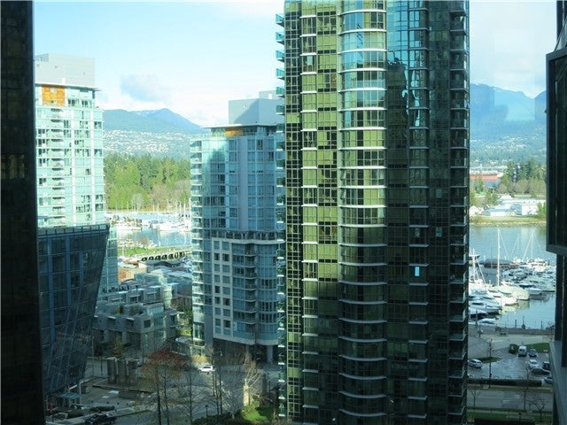 THE POINTE   --   1331 W GEORGIA ST - Vancouver West/Coal Harbour #1