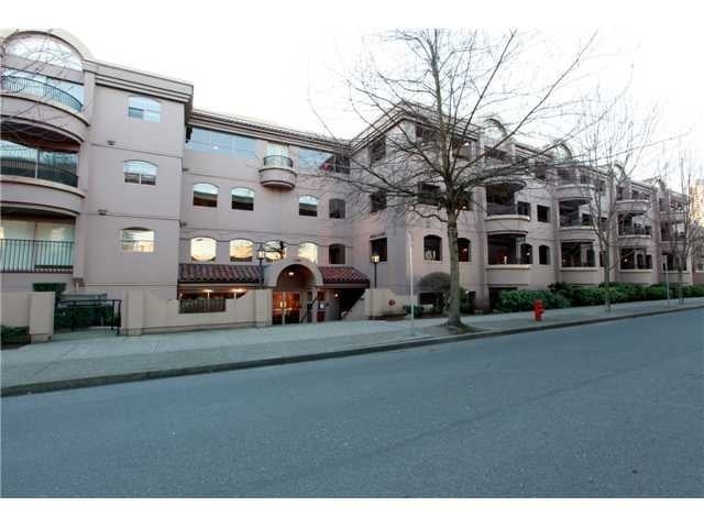 VENICE COURT   --   1869 SPYGLASS PL - Vancouver West/False Creek #1