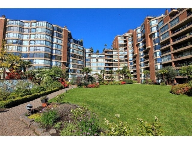 HARBOUR COVE   --   1450 PENNYFARTHING DR - Vancouver West/False Creek #1