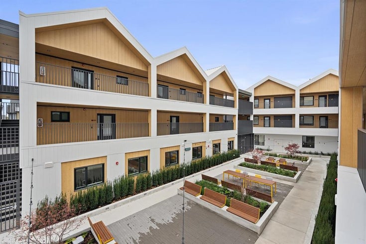 DISTRICT FLATS AT SOUTHLANDS   --   251 BOUNDARY BAY RD - Tsawwassen/Boundary Beach #1