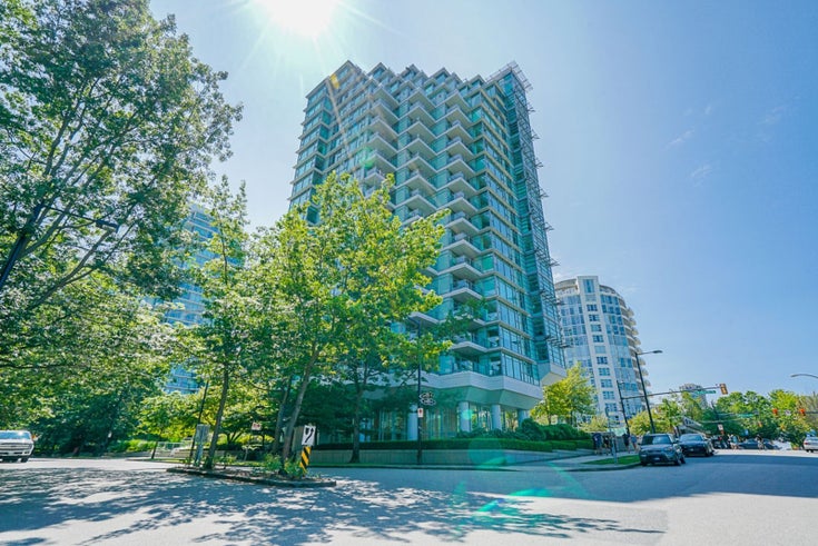 Bayshore Garden Tower - 1650 Bayshore Drive