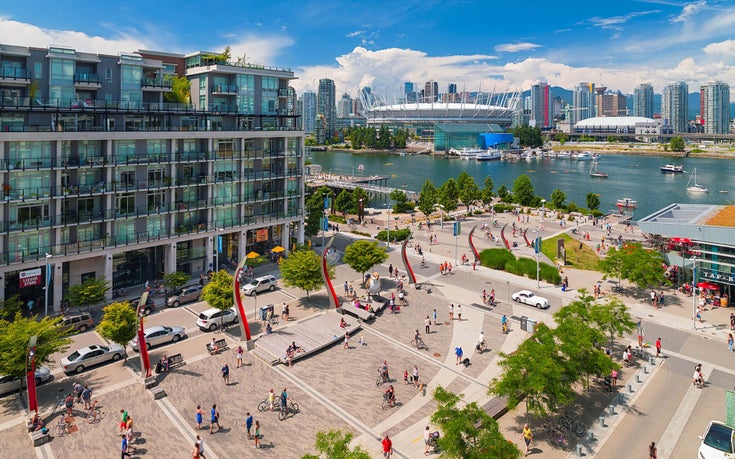 Village On False Creek - 150 Athletes Way- City view