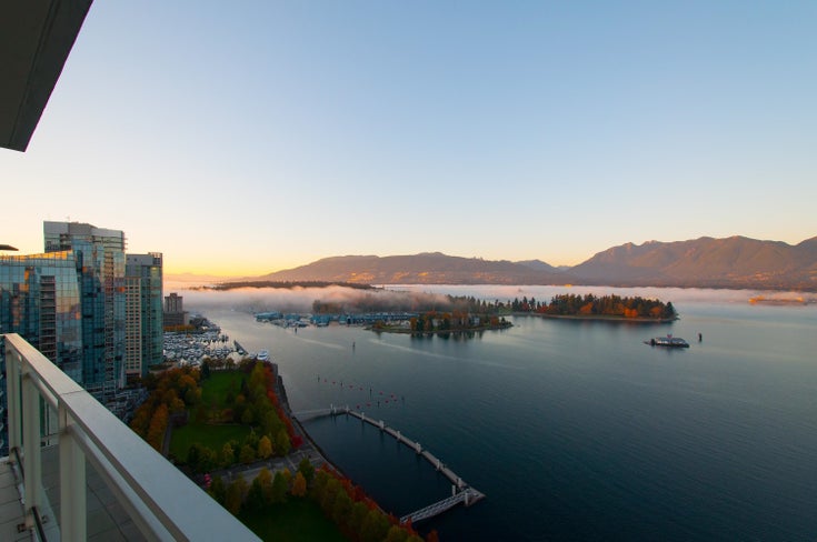 Two Harbour Green - 1139 W Cordova St- City view