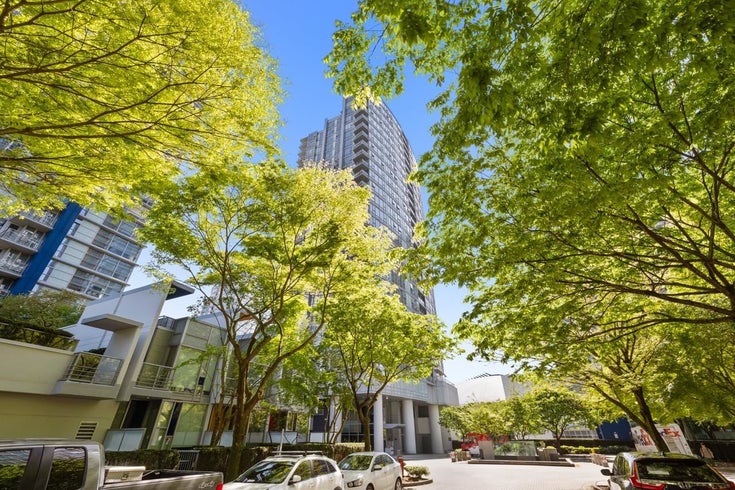 131 Regiment Square- Outside View