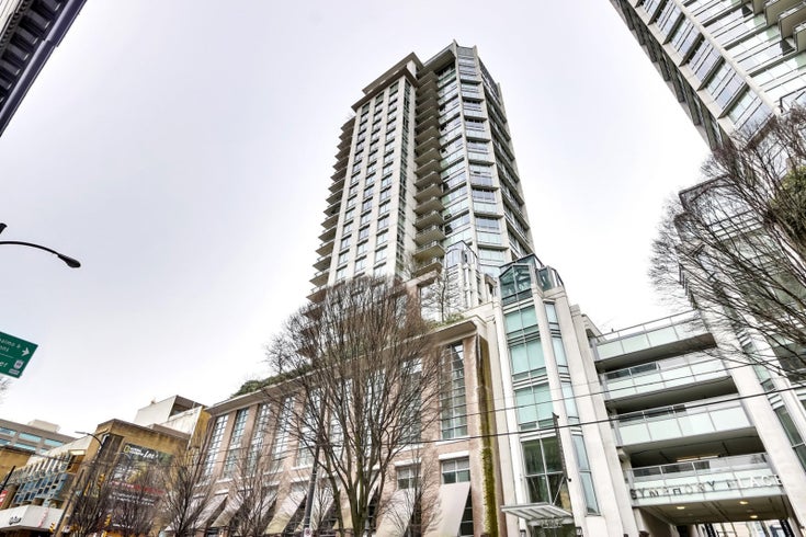 Vita - 565 Smithe St- Front