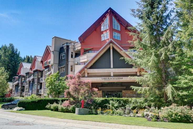 Lake Placid Lodge is just steps to Whistler Creekside and Whistler Gondola