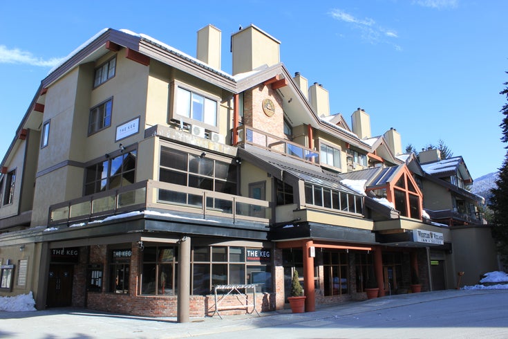 Centrally located in Whistler Village! Brandy's and The Keg downstairs.