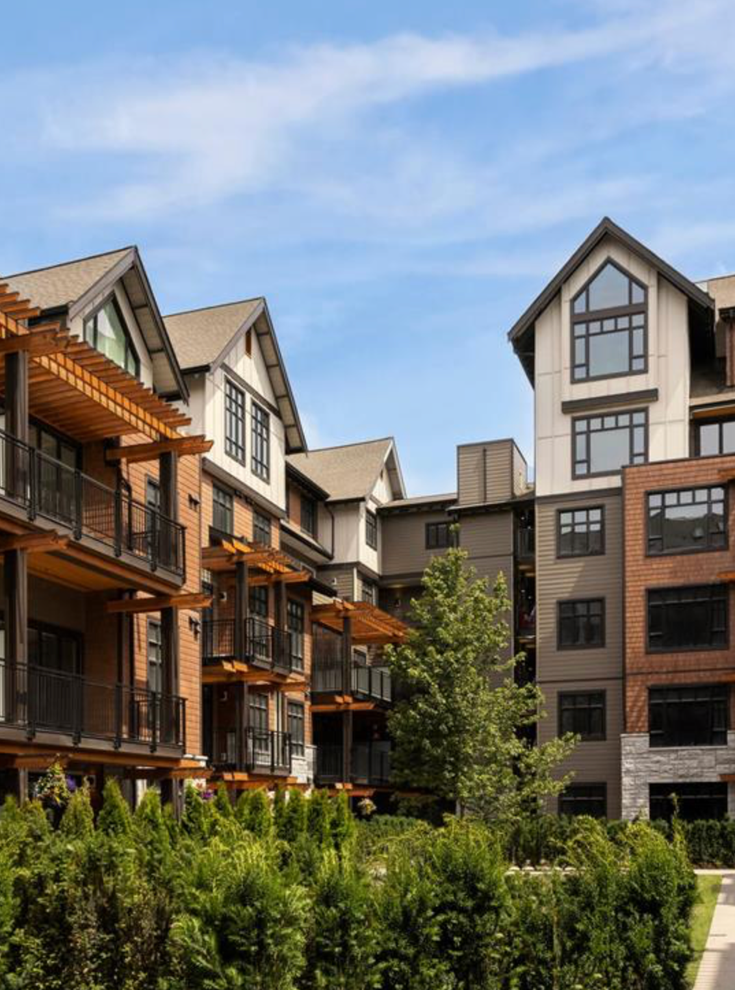 OAKWOODS    --   427 Lampson St - /Es Saxe Point