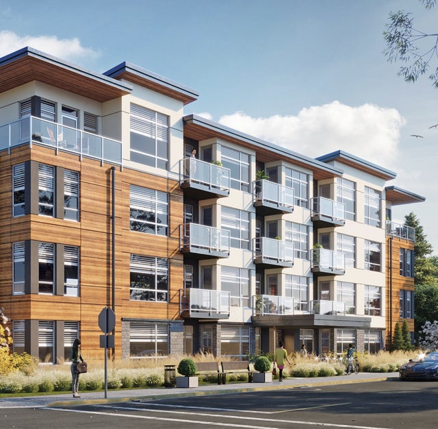 Breeze by the Sea   --   9850 Fourth St - /Si Sidney North-East