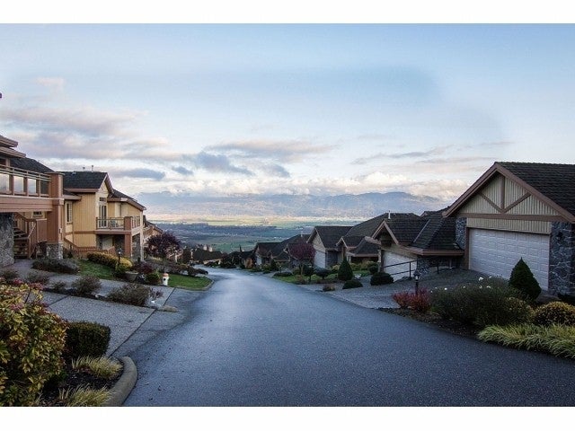 Majestic Ridge - Townhomes - Gated   --   35931 EMPRESS DR - Abbotsford/Abbotsford East #1