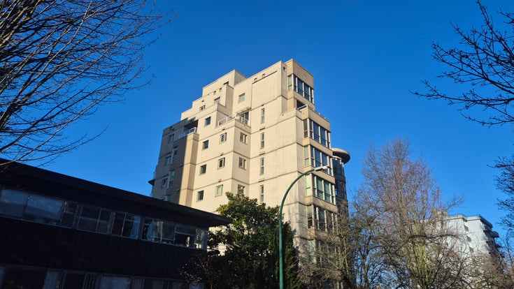 Bellevue   --   1290 BURNABY ST - Vancouver West/West End VW