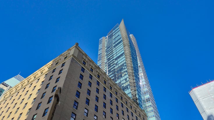 Hotel Georgia Residences   --   667 HOWE ST - Vancouver West/Downtown VW