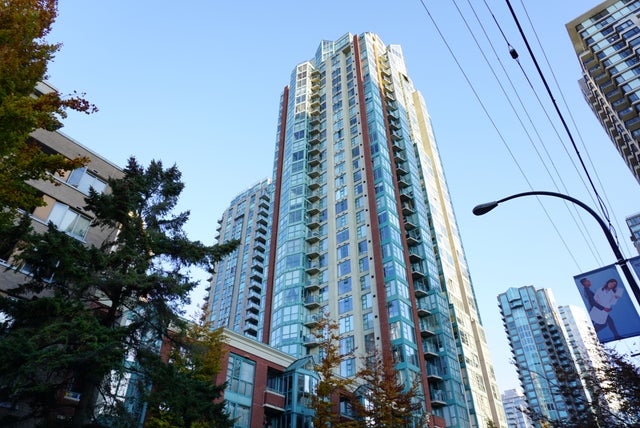 Pinnacle   --   939 HOMER ST - Vancouver West/Yaletown