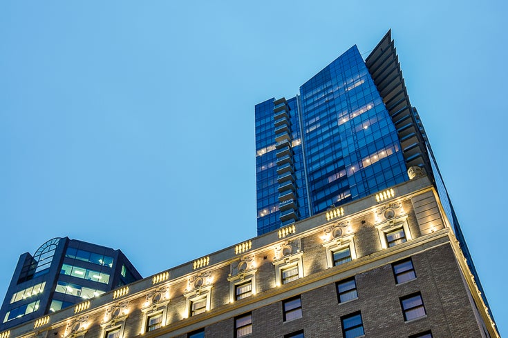 Hotel Georgia Residences   --   667 HOWE ST - Vancouver West/Downtown VW