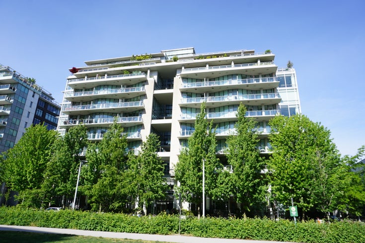 Kayak - Village on False Creek   --   1633 ONTARIO ST - Vancouver West/False Creek