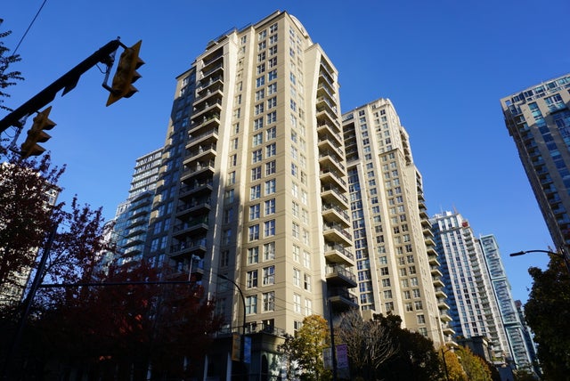 Mondrian 1   --   989 RICHARDS ST - Vancouver West/Downtown VW