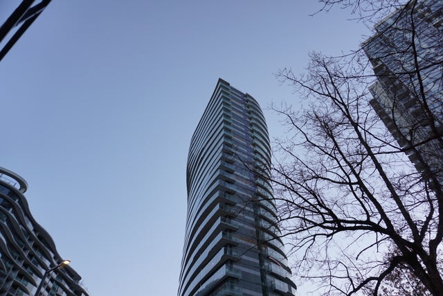 Arc   --   89 NELSON ST - Vancouver West/Yaletown