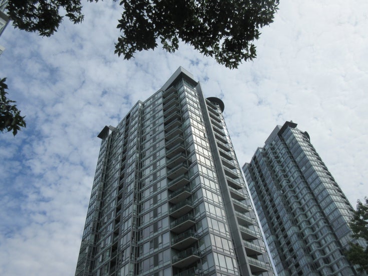 Quay West Resort Two   --   1067 MARINASIDE CRESCENT - Vancouver West/Yaletown #1