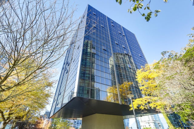 1333 West Georgia 2